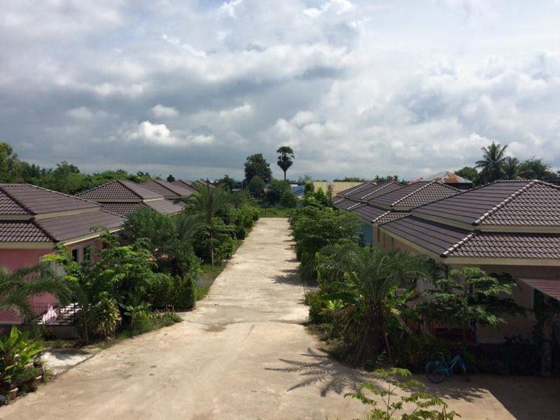 Nadee Resort Udon Thani Exterior photo