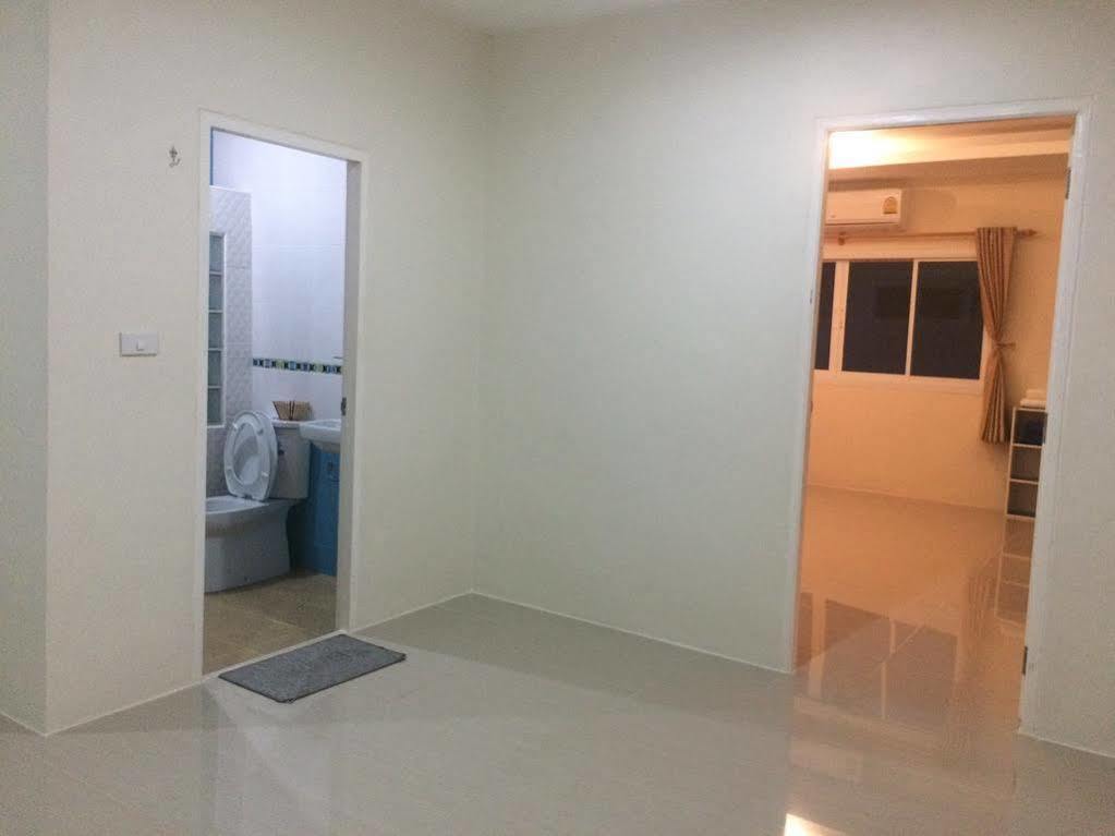 Nadee Resort Udon Thani Exterior photo