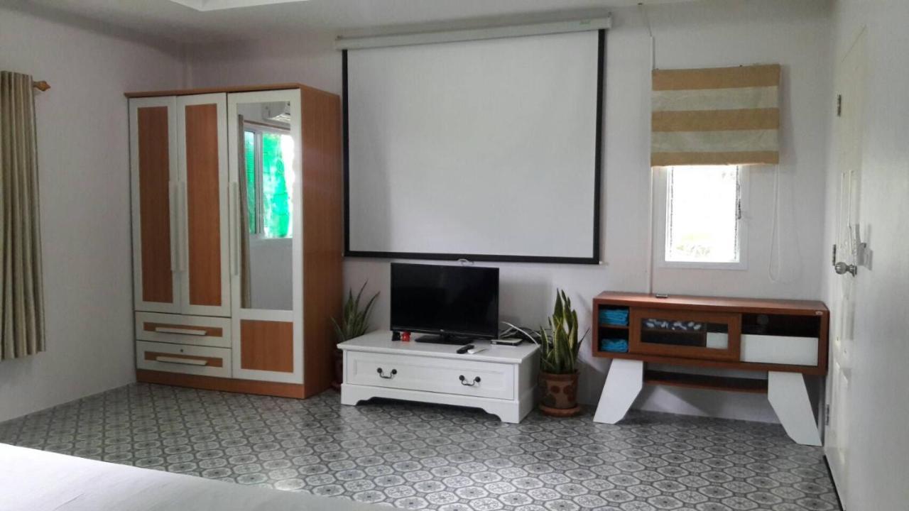 Nadee Resort Udon Thani Exterior photo